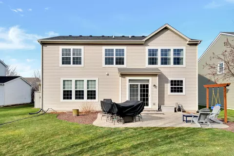 Exterior - 9724 Fairfield Rd, Huntley, IL 60142 photo 5 of 7