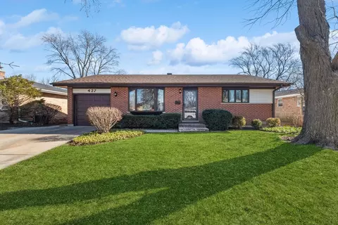 427 Anita Pl, Wheeling, IL 60090