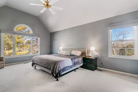 Bedroom - 2010 Stonebridge Ct, Wheaton, IL 60189 photo 1 of 3
