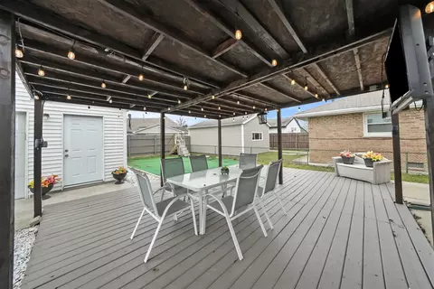 Exterior - 5315 State Rd, Burbank, IL 60459 photo 7 of 8