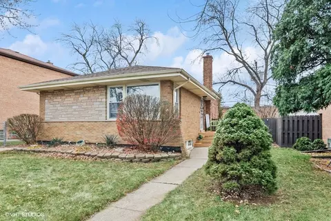 949 E 161st Pl, South Holland, IL 60473
