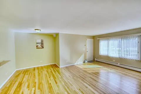 7952 Madison St #2W, River Forest, IL 60305 photo 4
