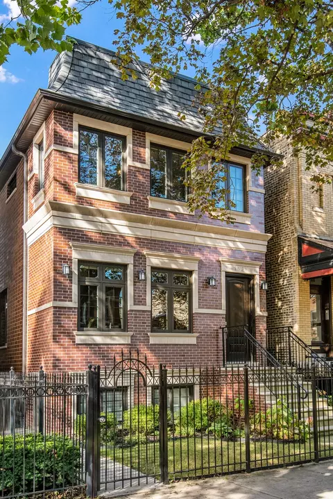 1638 N Bell Ave, Chicago, IL 60647