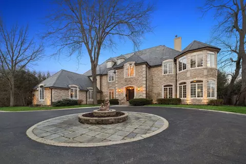 745 Sheridan Rd, Winnetka, IL 60093