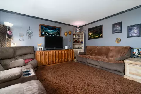 287 E Norman Ln, Wheeling, IL 60090 photo 4