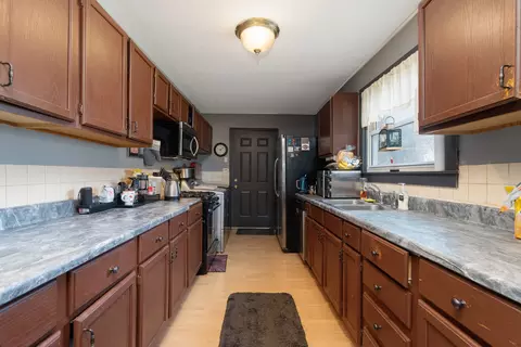 287 E Norman Ln, Wheeling, IL 60090 photo 8