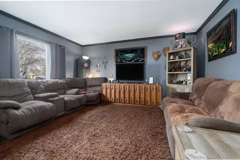 287 E Norman Ln, Wheeling, IL 60090 photo 3