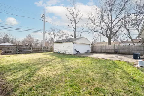 287 E Norman Ln, Wheeling, IL 60090 photo 15