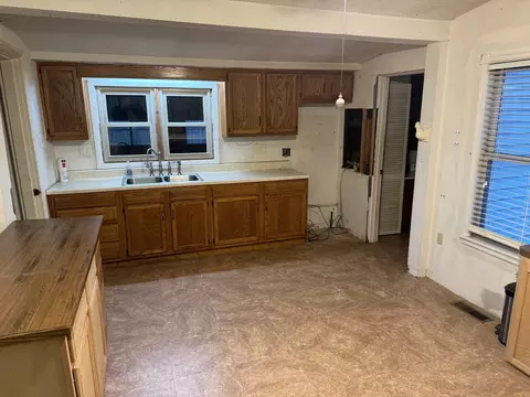 Kitchen - 701 E Julia St, Clinton, IL 61727 photo 3 of 5