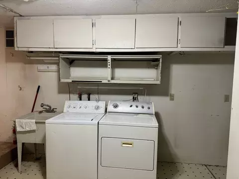 Other - 701 E Julia St, Clinton, IL 61727 photo 8 of 16