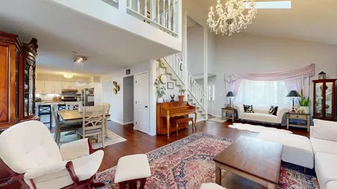 Living - 1514 Devonshire Dr, Champaign, IL 61821 photo 5 of 5
