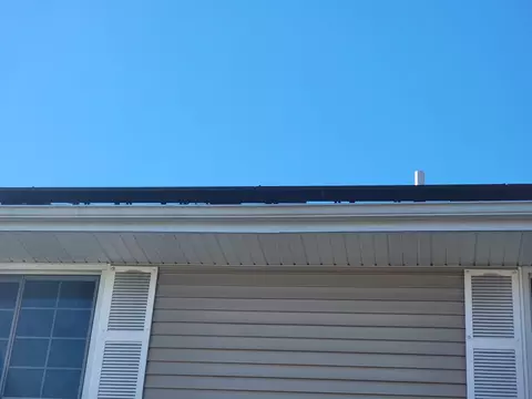 Exterior - 1514 Devonshire Dr, Champaign, IL 61821 photo 9 of 9