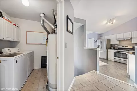2145 Fulham Dr, Naperville, IL 60564 photo 7