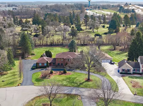 View/Area - 201 Will Scarlett Ln, Elgin, IL 60120 photo 5 of 7