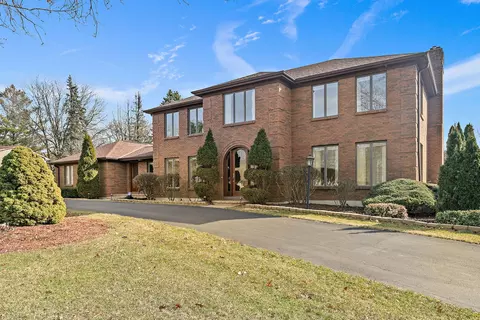 Exterior - 201 Will Scarlett Ln, Elgin, IL 60120 photo 4 of 14