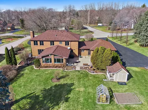 View/Area - 201 Will Scarlett Ln, Elgin, IL 60120 photo 6 of 7