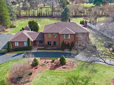 View/Area - 201 Will Scarlett Ln, Elgin, IL 60120 photo 4 of 7