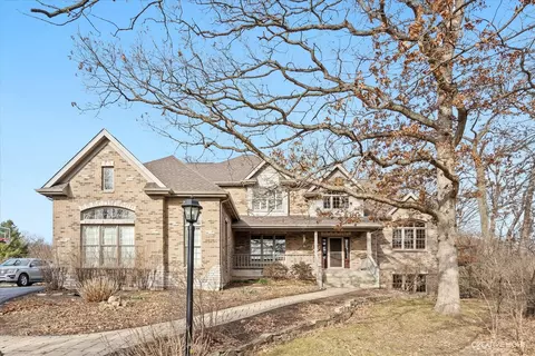 43 W586 Willow Creek Dr, Elburn, IL 60119