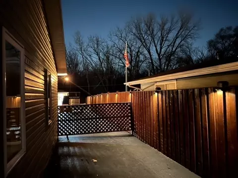 Exterior - 1316 Mccameron Ave, Lockport, IL 60441 photo 13 of 15