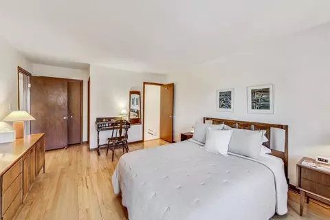 Bedroom - 1333 Maple Ave #3A, Evanston, IL 60201 photo 3 of 5