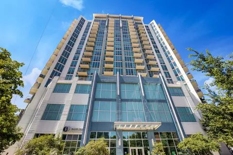 1600 S Indiana Ave #1703, Chicago, IL 60616