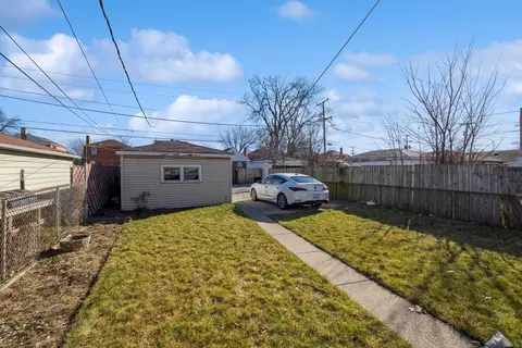 2115 S 24th Ave, Broadview, IL 60155 photo 11