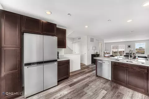 Kitchen - 8718 Orchid Dr, Saint John, IN 46373 photo 3 of 3