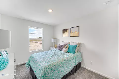 Bedroom - 8718 Orchid Dr, Saint John, IN 46373 photo 3 of 4