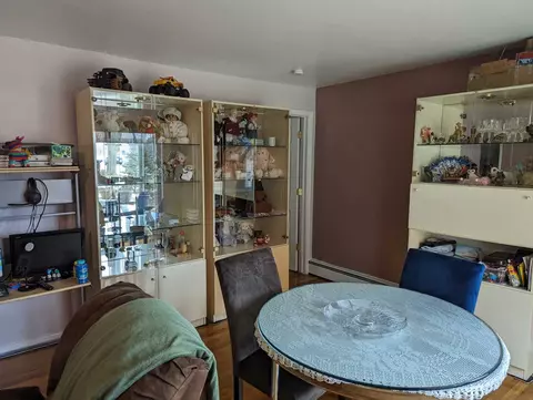 Dining - 9518 Dee Rd #1B, Des Plaines, IL 60016 photo 2 of 2