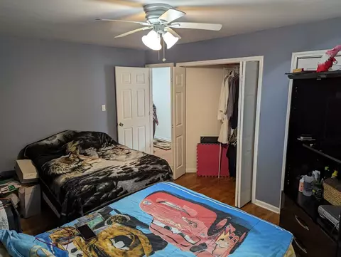 Bedroom - 9518 Dee Rd #1B, Des Plaines, IL 60016 photo 1 of 3