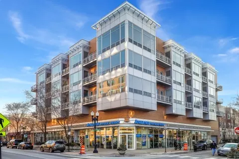 3920 N Sheridan Rd #509, Chicago, IL 60613