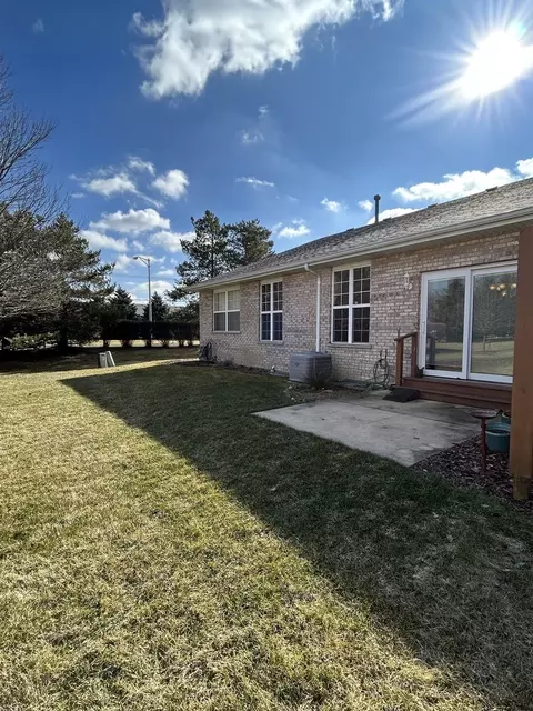 Exterior - Undisclosed, Mokena, IL 60448 photo 4 of 5