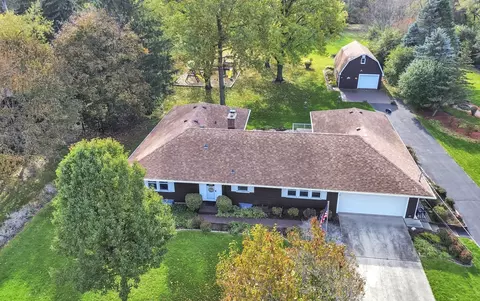 1700 Kay Rd, Wheaton, IL 60187