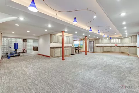 Other - 3706 Maple Ave, Northbrook, IL 60062 photo 9 of 14