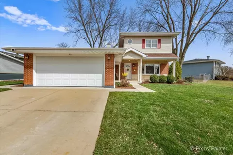 1049 Foster Ave, Bartlett, IL 60103