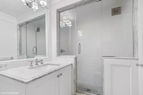 Bath - 210 E Pearson St #9AB, Chicago, IL 60611 photo 2 of 2