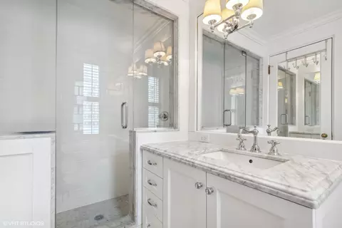 Bath - 210 E Pearson St #9AB, Chicago, IL 60611 photo 1 of 2