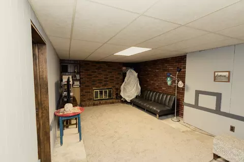 Living - 18 Robinwood Dr, Normal, IL 61761 photo 3 of 3