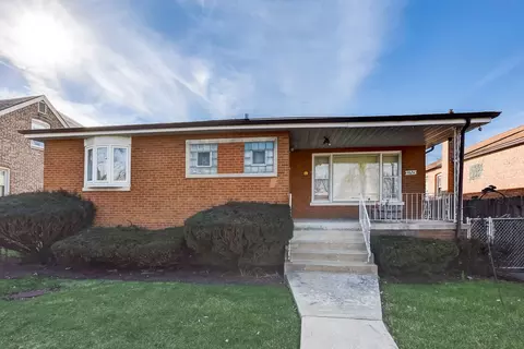 9624 S Wallace St, Chicago, IL 60628 photo 1