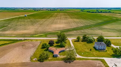 View/Area - 3279 E 29th Rd, Seneca, IL 61360 photo 2 of 5