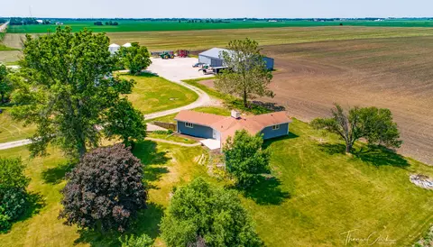 View/Area - 3279 E 29th Rd, Seneca, IL 61360 photo 4 of 5