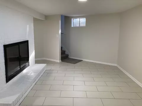 Living - 3279 E 29th Rd, Seneca, IL 61360 photo 1 of 2