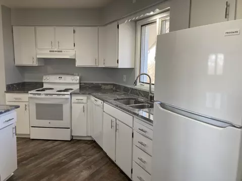 Kitchen - 3279 E 29th Rd, Seneca, IL 61360 photo 2 of 2