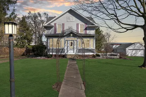 204 N Elm St, Pesotum, IL 61863