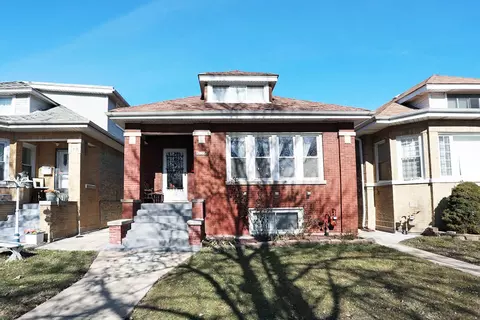 4714 W Wrightwood Ave, Chicago, IL 60639