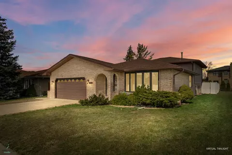 6524 W 83rd St, Burbank, IL 60459