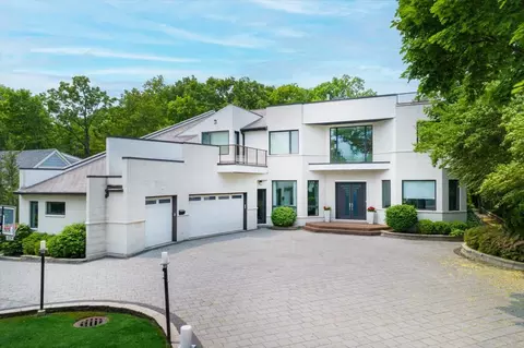 508 Sheridan Rd, Highland Park, IL 60035