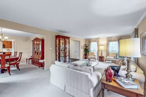 Living - 6 Woods Chapel Rd, Rolling Meadows, IL 60008 photo 3 of 6
