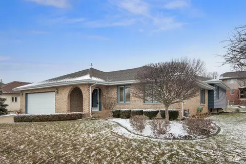 9249 178th St, Tinley Park, IL 60487