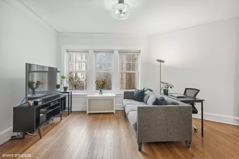 538 W Brompton Ave #2W, Chicago, IL 60657 photo 3